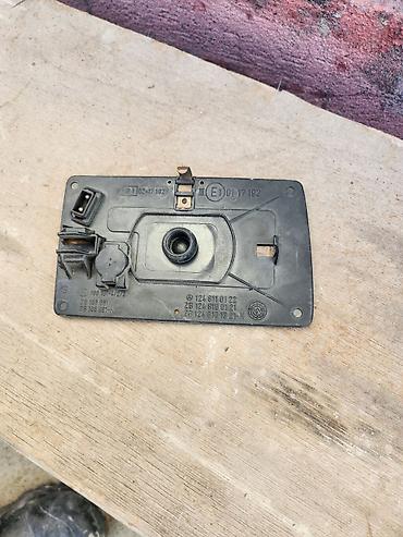 Другие детали салона: Продаю запчасти на мерседес 124 — 3