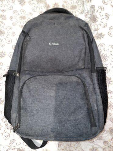 рюкзак для ноутбук: Продаю водонепроницаемый рюкзак XINDALI для ноутбука и не только, бу