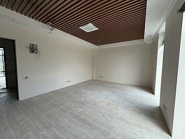 ахунбаева 1902: Сдаю The entire office: 520 м², В бизнес центре, С ремонтом — 8