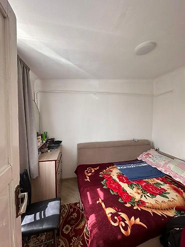 Продажа коттеджей и домов: ‼️Срочно продается дом 📍В Ак-Ордо1 5соток 🏠Дом 100кв2 💧Комуникации — 3