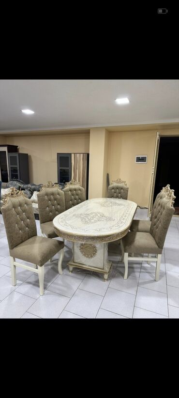 Masa və oturacaq dəstləri: Qonaq otağı üçün, Yeni, Açılan, Dördbucaq masa, 6 stul — 36