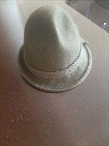 Baş geyimləri: Qadın papaqları — 8