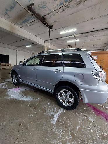 Mitsubishi: Mitsubishi Outlander: 2003 г., 2 л, Механика, Газ, Кроссовер — 6