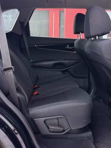 Kia: Kia Sorento: 2019 г., 2.4 л, Автомат, Бензин — 10