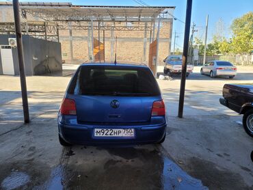 Транспорт: Volkswagen Golf: 1999 г., 1.6 л, Механика, Бензин, Хэтчбэк