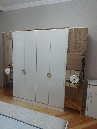 kunc ref: Yataq otağı mebel dəsti BAZALI Endirim olunacaq Tərkibi: - Çarpayı — 3