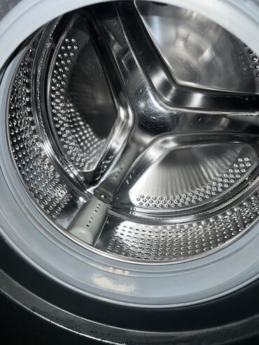 стиральная машина полуавтомат: Стиральная машина с фронтальной загрузкой. Основные особенности: -