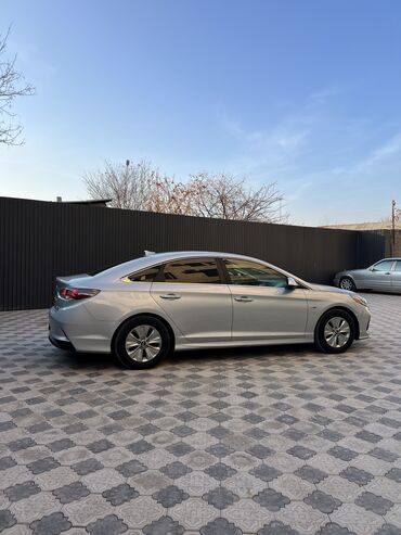 Hyundai: Hyundai Sonata: 2019 г., 2 л, Гибрид — 7