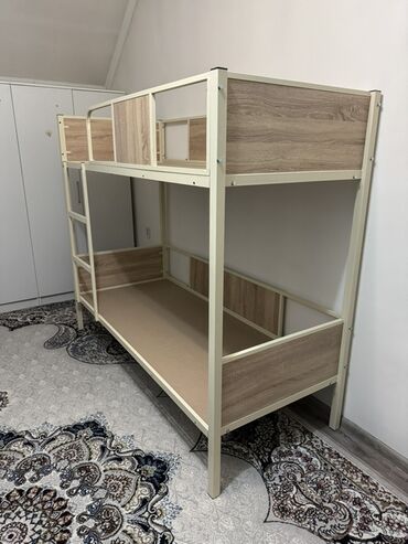 Двухъярусные кровати: Двухъярусная металлическая кровать с декоративными панелями под — 5