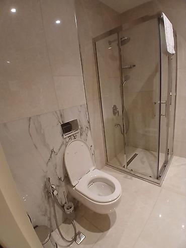 qusarda kreditle evler: Premium kompleksdə müasir 2 otaqlı mənzil sibriz - Geniş balkon: şüşə — 7