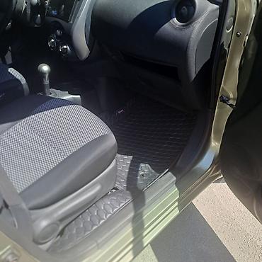 nıssan march: Nissan March hatchback - Korpus: 5 qapılı kompakt hatchback — 8