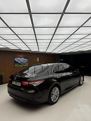 lexus es 300 2013: Toyota Camry: 2020 г., 2.5 л, Вариатор, Гибрид, Седан — 5