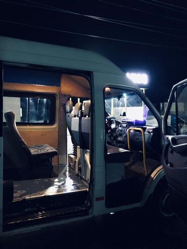 mercedesbenz sprinter грузопассажирский: Автобус, Mercedes-Benz, 2009 г., 2.2 л, до 15 мест