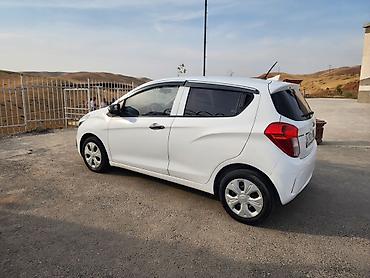 mersedes e320: Chevrolet Spark: 2016 г., 0.1 л, Автомат, Бензин, Хэтчбэк — 7