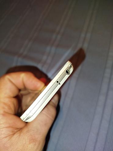 Уюлдук телефондор жана аксессуарлар: LG L90 Dual D410, Колдонулган, түсү - Ак, 2 SIM — 4