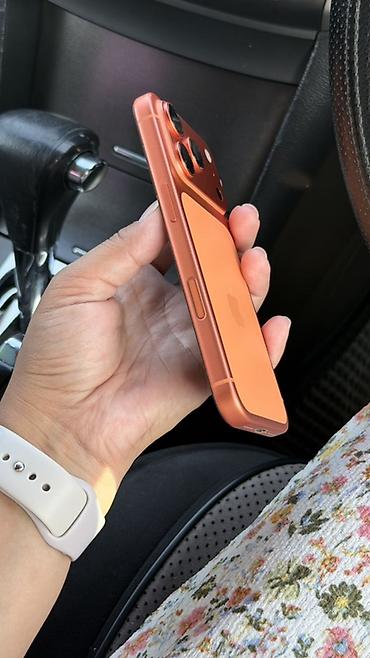 Apple iPhone: IPhone 14 Pro, Б/у, 256 ГБ, Оранжевый, Чехол, Кабель, Коробка, 95 % — 4