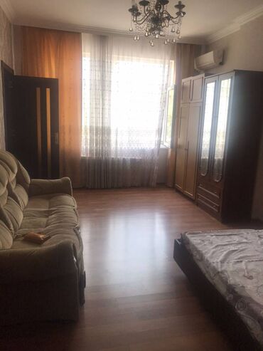 Uzunmüddətli kirayə mənzillər: Hezi Aslanov metrosu, Fəridə Şadlıq Sarayı yaxınlığında 1 otaqlı — 10