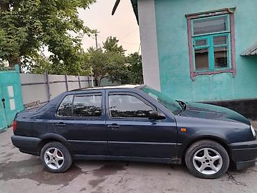 transporter multivan: Volkswagen Vento: 1993 г., 1.8 л, Механика, Бензин, Седан — 2