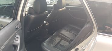 Toyota: Toyota Avensis Wagon – gümüş rəngli, universal kuzov Texniki və — 13