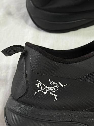 arcteryx купить: Кроссовки, 42.5, 43, Б/у, цвет - Черный, Самовывоз, Бесплатная доставка, Платная доставка — 4