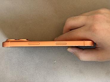 Уюлдук телефондор жана аксессуарлар: IPhone 17 Pro, Колдонулган, Ток сары, 92 % — 3