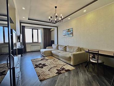2 комнаты, 83 м², Золотой квадрат Элитка, 10 этаж, Евроремонт