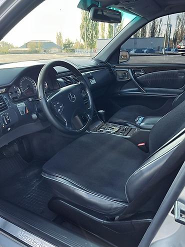 Унаа: Mercedes-Benz E-Class: 2001 г., 4.3 л, Автомат, Бензин, Седан — 9
