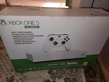 Xbox One: Срочно продаю xbox one s в отличном состоянии 2 жостика оригинальный — 6