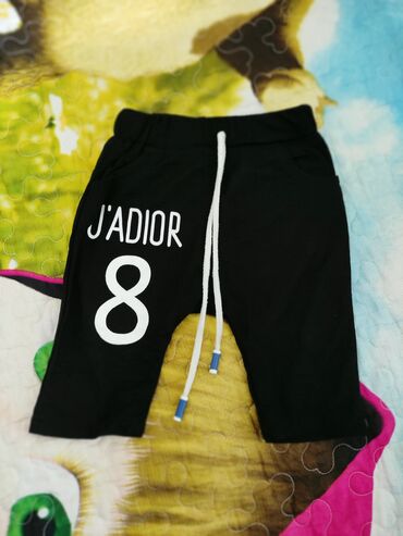 Dəstlər: Uwaq paltarl her biri 3 manat 3.4 .5yawa — 5