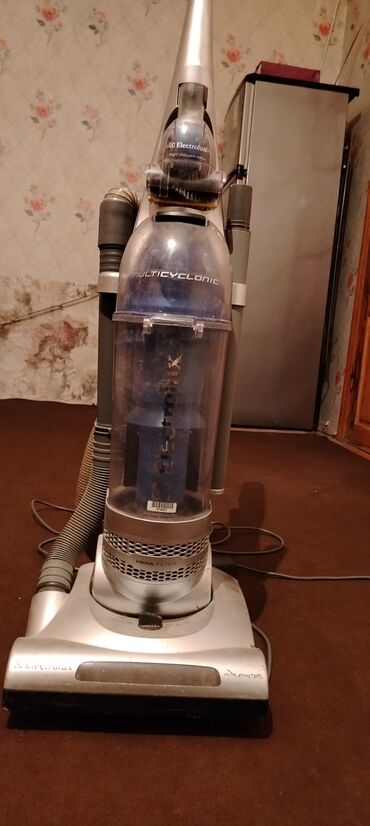 elektrikli rende: Tozsoran Quru təmizləmə, Kredit yoxdur, Ünvandan götürmə