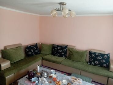 реставрация обивки дивана: Угловой диван, цвет - Зеленый, Б/у