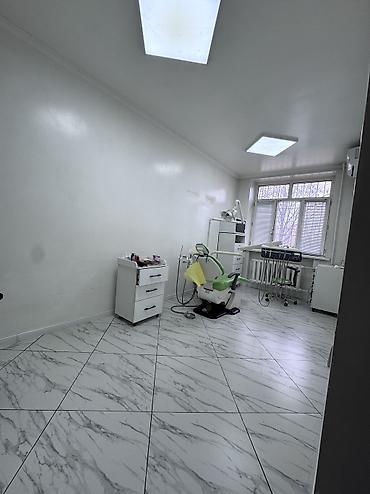 Продажа офисов: Продажа офисов 60 м², С ремонтом, С мебелью, Многоэтажное здание, 1 этаж — 8