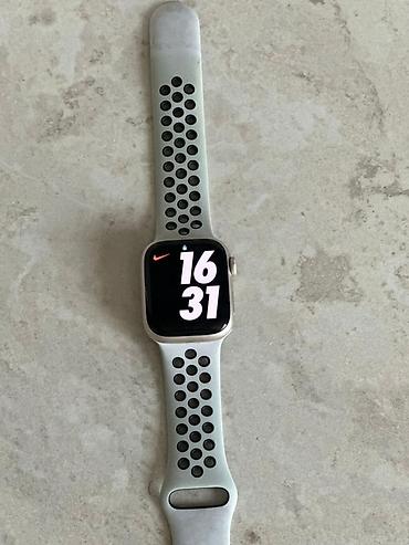 macbook m5: Apple Watch Nike с корпусом из серебристого алюминия и перфорированным — 1
