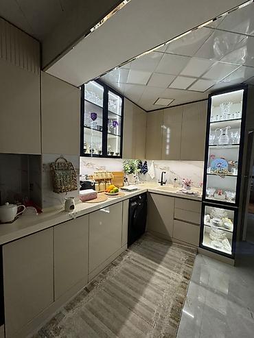 sibrizde evler: Bakı, Montin, 3 otaqlı, Köhnə tikili, m. Nəriman Nərimanov, 85 kv. m — 9