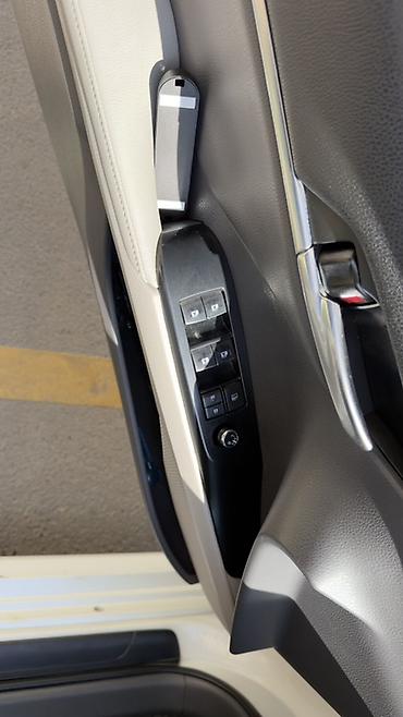 exceed vx: Toyota Camry: 2019 г., 2.5 л, Гибрид, Седан — 6