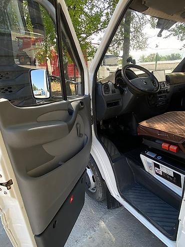 спринтер 313 cdi: Грузовой фургон Mercedes-Benz Sprinter 413 CDI - Тип: бортовой фургон — 9