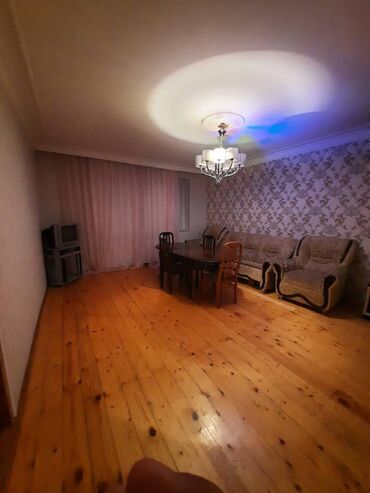 Köhnə tikili: Xırdalan, 4 otaqlı, Köhnə tikili, 92 kv. m -da lalafo.az — 3 Köhnə tikili: Xırdalan, 4 otaqlı, Köhnə tikili, 92 kv. m — 3