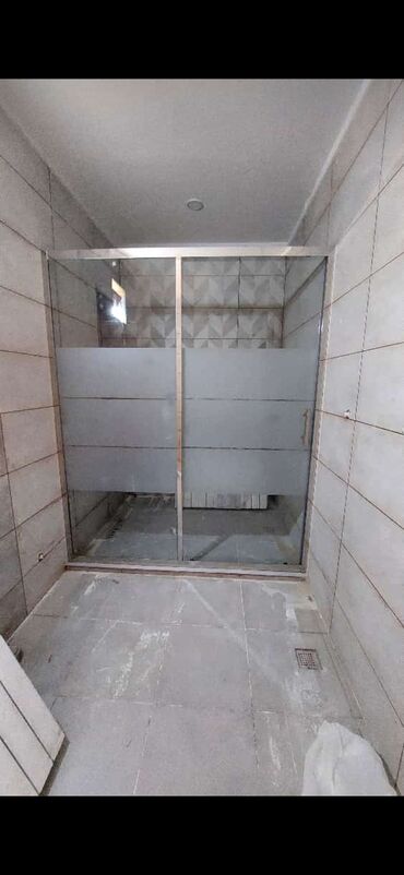 Duş kabinaları, arakəsmələr: Yeni Üstü açıq kabina, Künc üçün, Pulsuz çatdırılma — 11