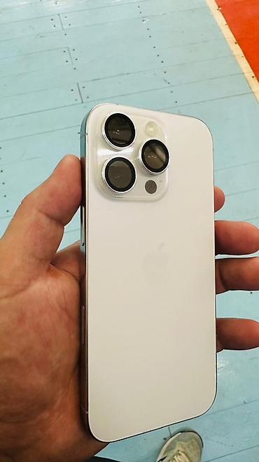 macbook 2008: IPhone 15 Pro, Б/у, 256 ГБ, Белый, 90 % — 2