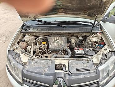 Renault: Renault Logan: 2014 г., 1.6 л, Механика, Бензин, Седан — 7