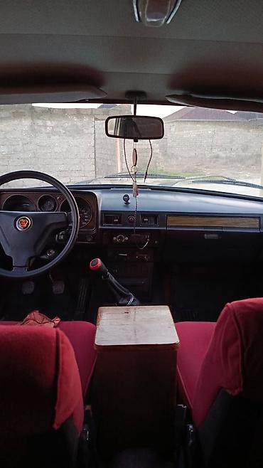 audi a6 2000: VAZ-24 “QAZ Volqa” klassik sedan - Kuzov: 4 qapılı sedan, ağ rəng - — 8