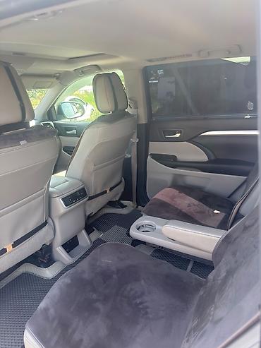 rd 1: Toyota Highlander: 2018 г., 3.5 л, Автомат, Бензин, Внедорожник — 7