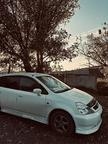 Honda: Honda Stream: 2002 г., Универсал — 6