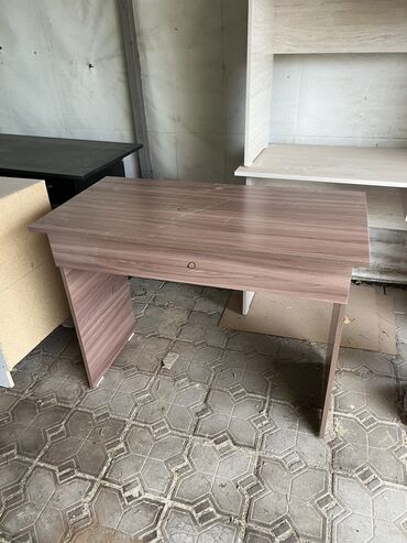 книжный стол: Письменный стол, Новый