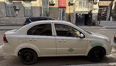 opel karobka: Opel : 1.6 l | 2021 il 17000 km Sedan — 4