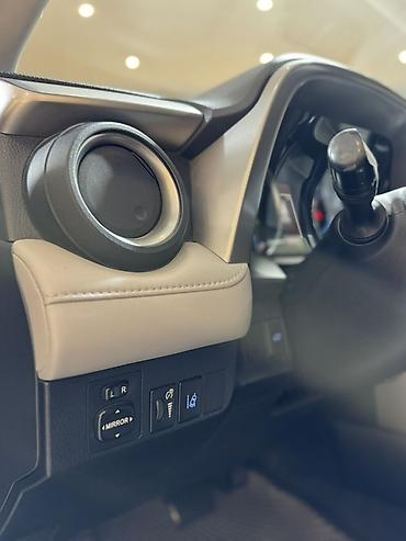tayota krown: Toyota RAV4: 2018 г., 2.5 л, Вариатор, Гибрид, Кроссовер — 7