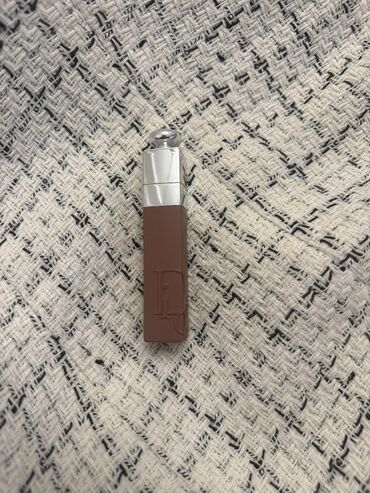 jadore dior qiymeti ideal: Dodaq boyası, Dior