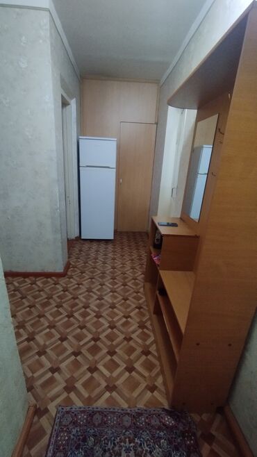 Продажа квартир: 3 комнаты, 85 м², 2 этаж — 9