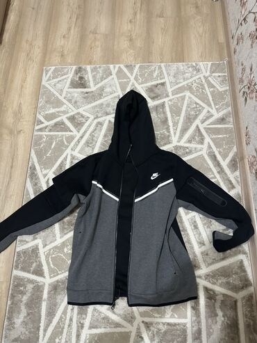 национальные платье: Спортивный костюм Nike (толстовка на молнии + джоггеры) - Цвет