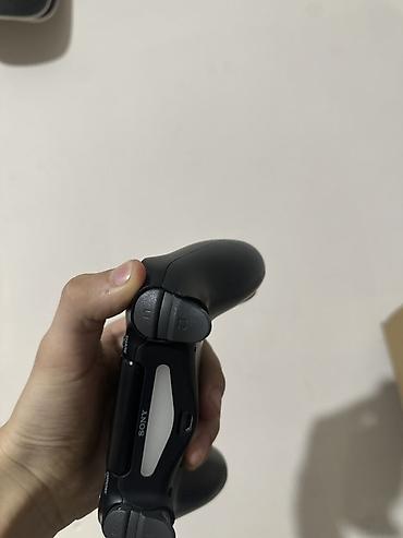 google pixel 5 pro: PlayStation 4 Pro 1 ТБ (CUH-7216), комплект с коробкой - Консоль PS4 — 4